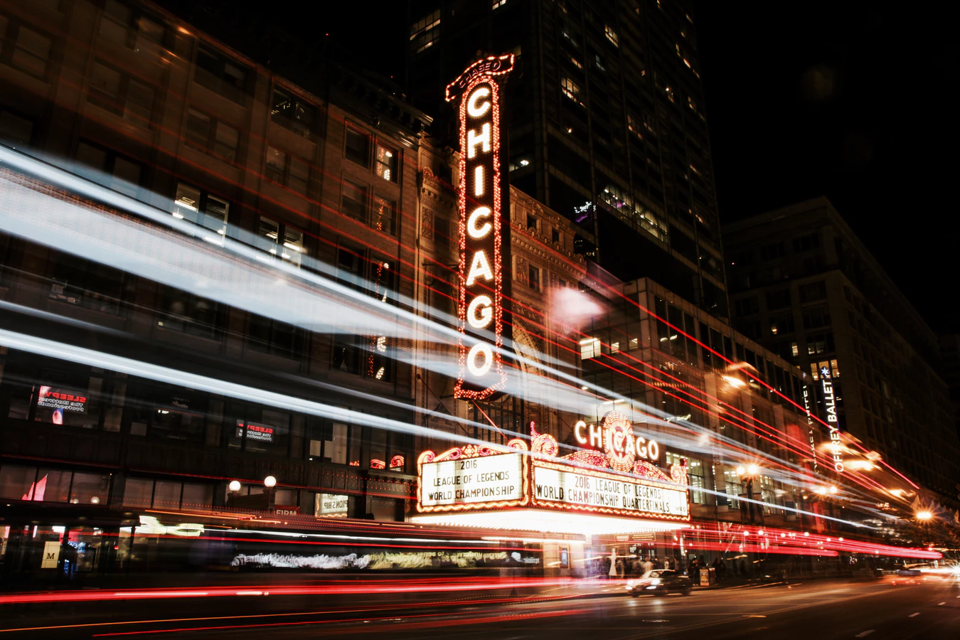Things to do in Chicago at night As impressive as Chicago is in the light of day, the city is more exquisite at night