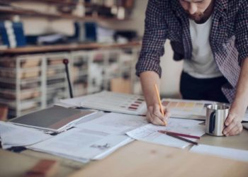 What is a Statement of Work (SOW)? How to write a statement of work for an IT services contract