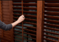 A Comprehensive Guide to Buying And Using Wooden Blinds