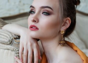 How To Take Care Of Your Skin In All Season