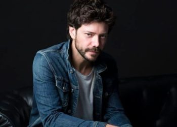 Professor of money heist: Alvaro Morte Age, Height, Parents, Movies, Instagram