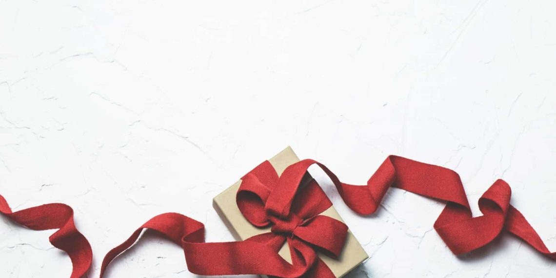 TOP 5 USEFUL RAKHI GIFTS FOR YOUR BROTHER