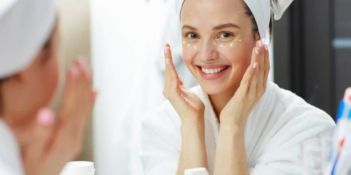 Moisturizer Tips, Tips to optimize your facial moisturizer, Skin Care Tips
