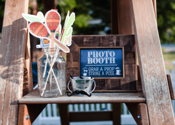 Loads of Fun and Excitement with Photo Booth Hire