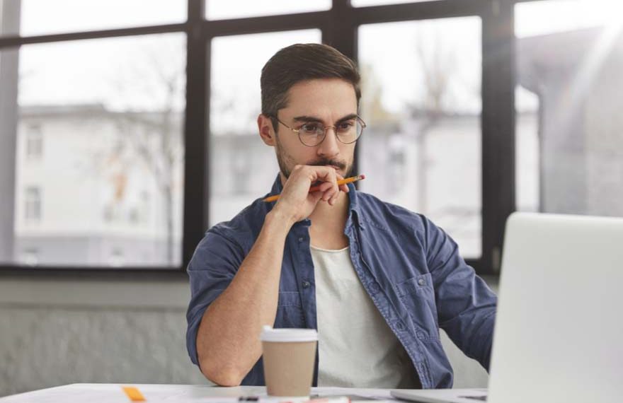 5 Reasons to Hire a Debt Collection Agency to Get Your Money Back On Time