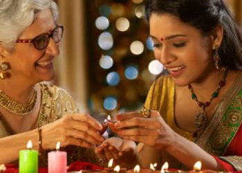 Karwa chauth gifts for mother in law