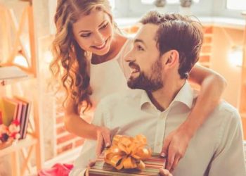 Romantic Surprise Birthday Decoration Ideas for Husband/Boyfriend