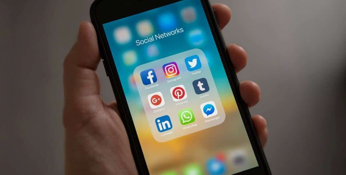 12 Points that Will Make Your Social Media Essay Perfect