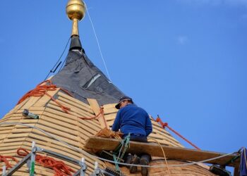 Types Of Roofing Material And What It Works Best For