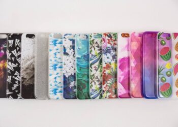 Why iPhone Cases Are A Great Present To Gift?