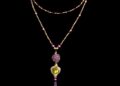 Wear a pendant to enhance your elegance