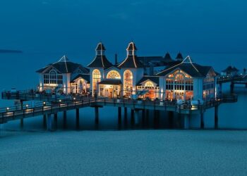 Enjoy a luxurious stay at a resorts rental