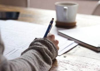 How Guest Posting Help a Business Grow