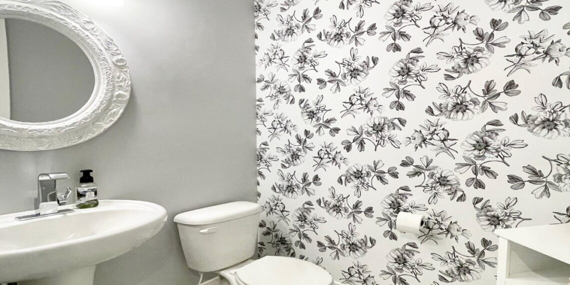 5 Super Cute Wallpaper Designs to Update your Bathroom in 2022