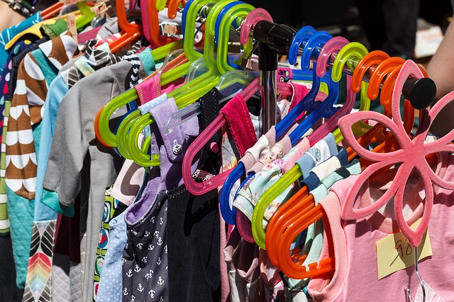 Benefits of Buying Children’s Clothing Rack